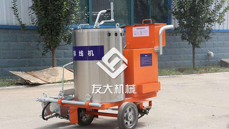 道路划线机怎么样？还需要看其施工效果